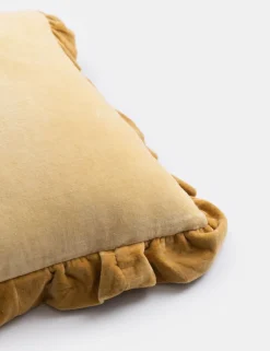 COCOmaison Sierkussens>Neo kussen 43x43cm - Geel