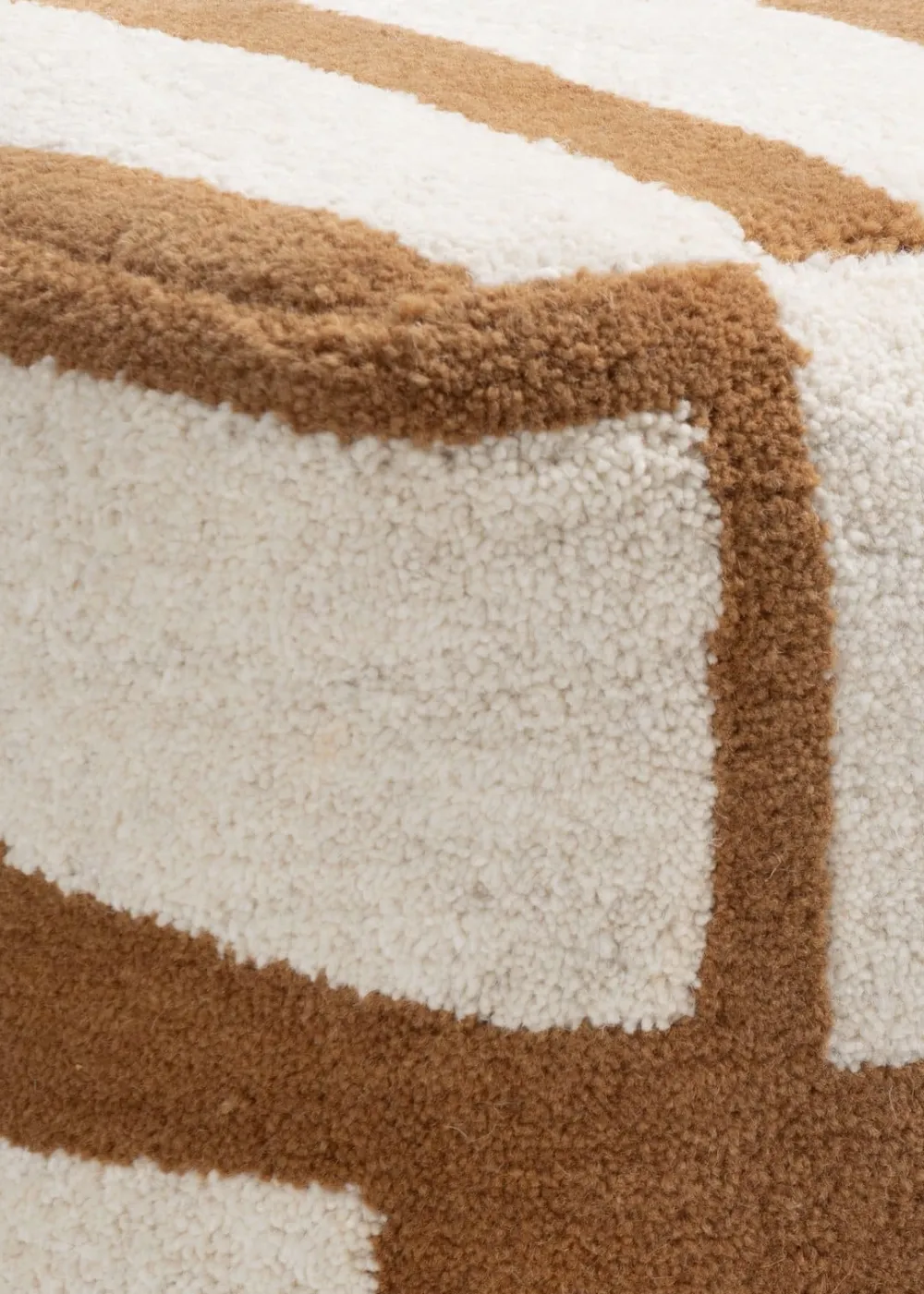 COCOmaison Poefs En Krukken>Olivia poef H40cm - Bruin